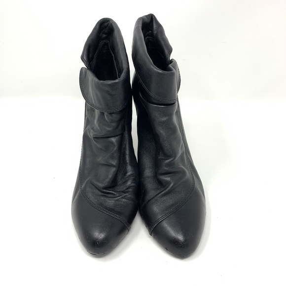 Express Women's Black Faux Leather Booties 8.5 - Picture 2 of 7